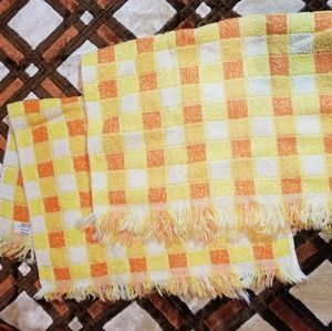 Vintage Checker/plaid Handtowels